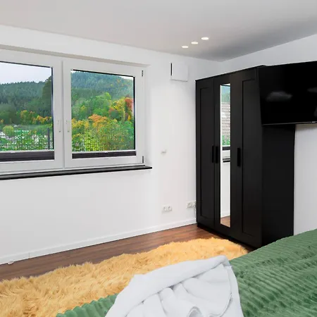 Waldklang - Refugio - Hund - Zaun - Smart