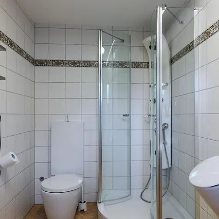 Waldklang - Refugio - Hund - Zaun - Smart