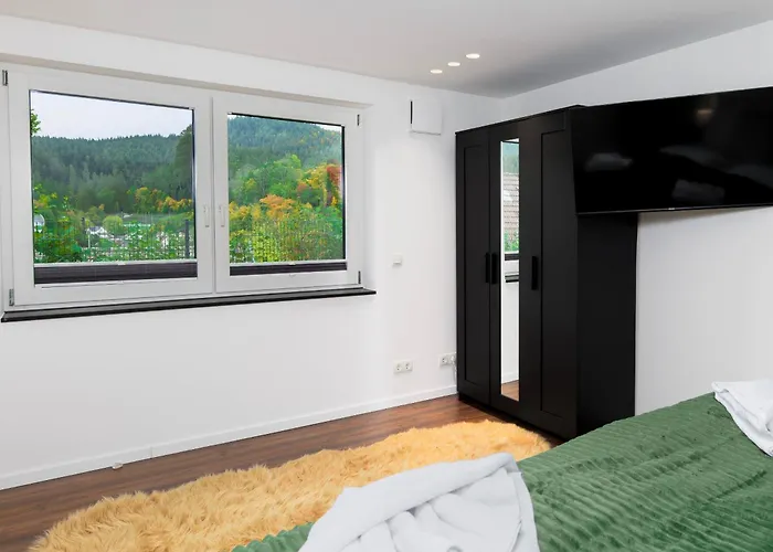 Waldklang - Refugio - Hund - Zaun - Smart