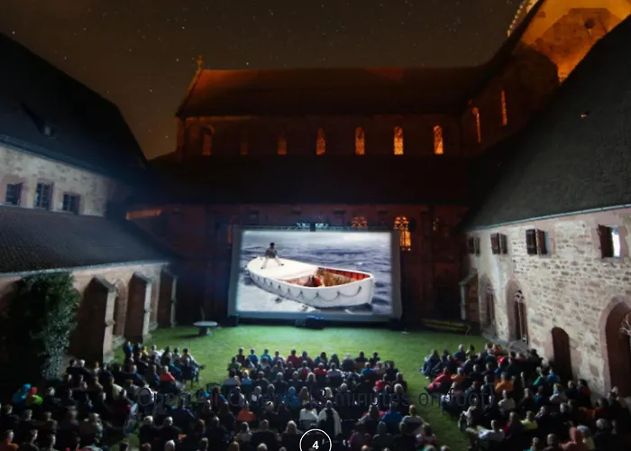 Waldklang - Refugio - Hund - Zaun - Smart